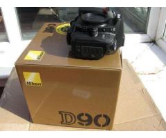 Nikon D90 With Kit Lens 18-105mm 