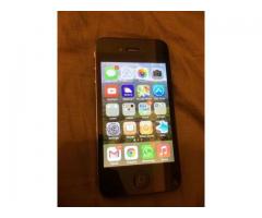 32GB iPhone 4 (unlocked) in good condition 